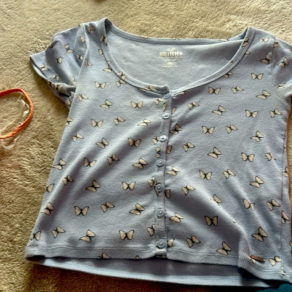Hollister crop top